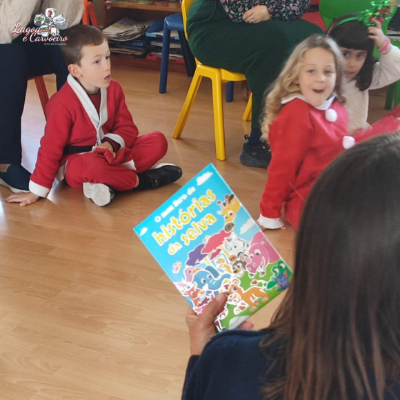 UFLC ofereceu livros &agrave;s crian&ccedil;as do Pr&eacute;-Escolar e 1&ordm; Ciclo de Lagoa e Carvoeiro